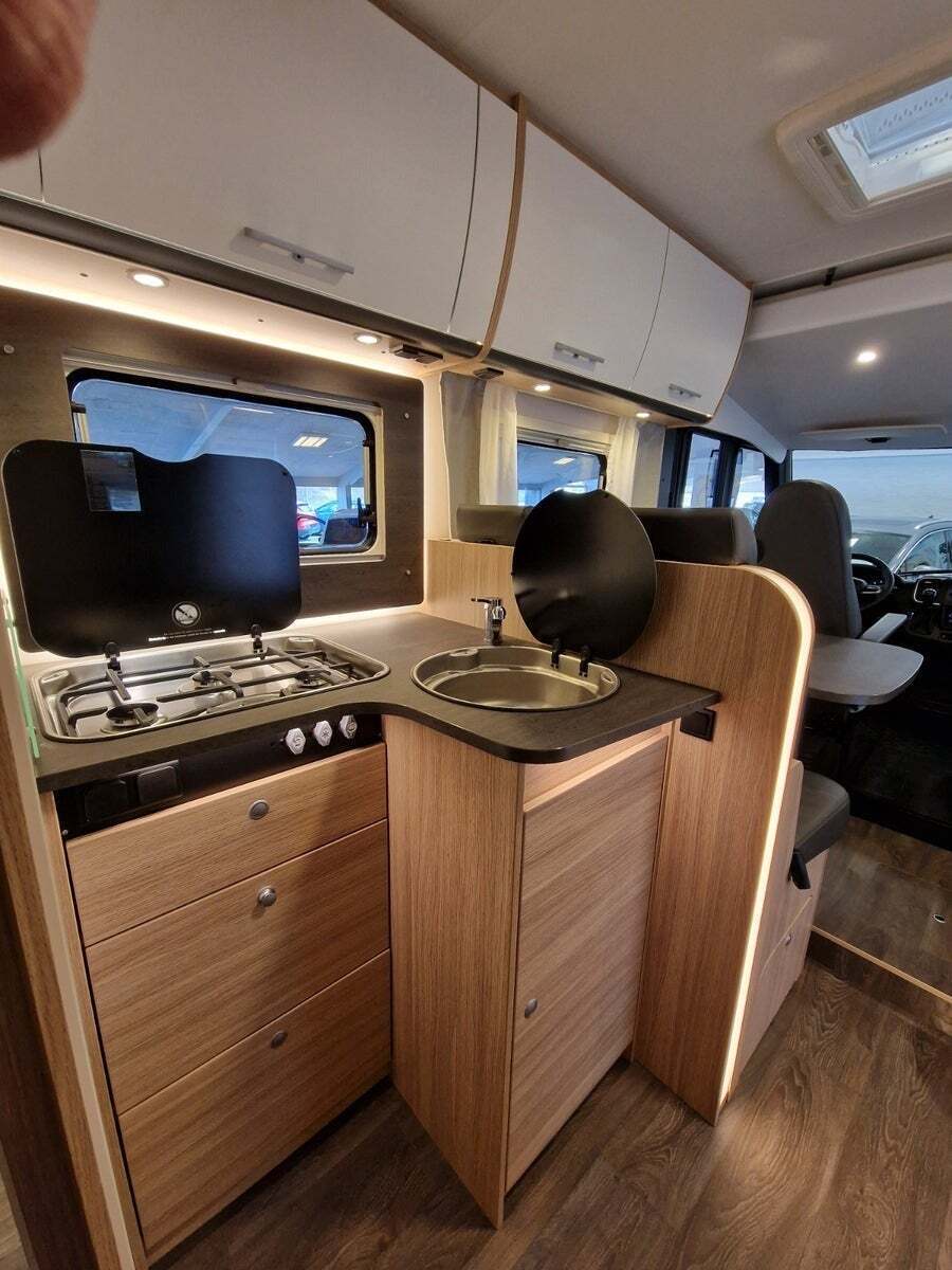 Hvid Fiat Sunlight fra 2022