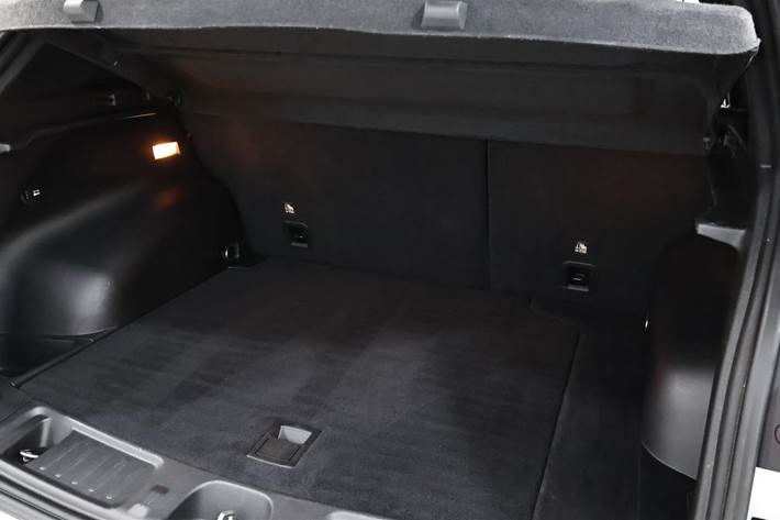 Grå Jeep Compass fra 2021