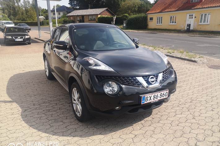 Sort Nissan Juke fra 2018