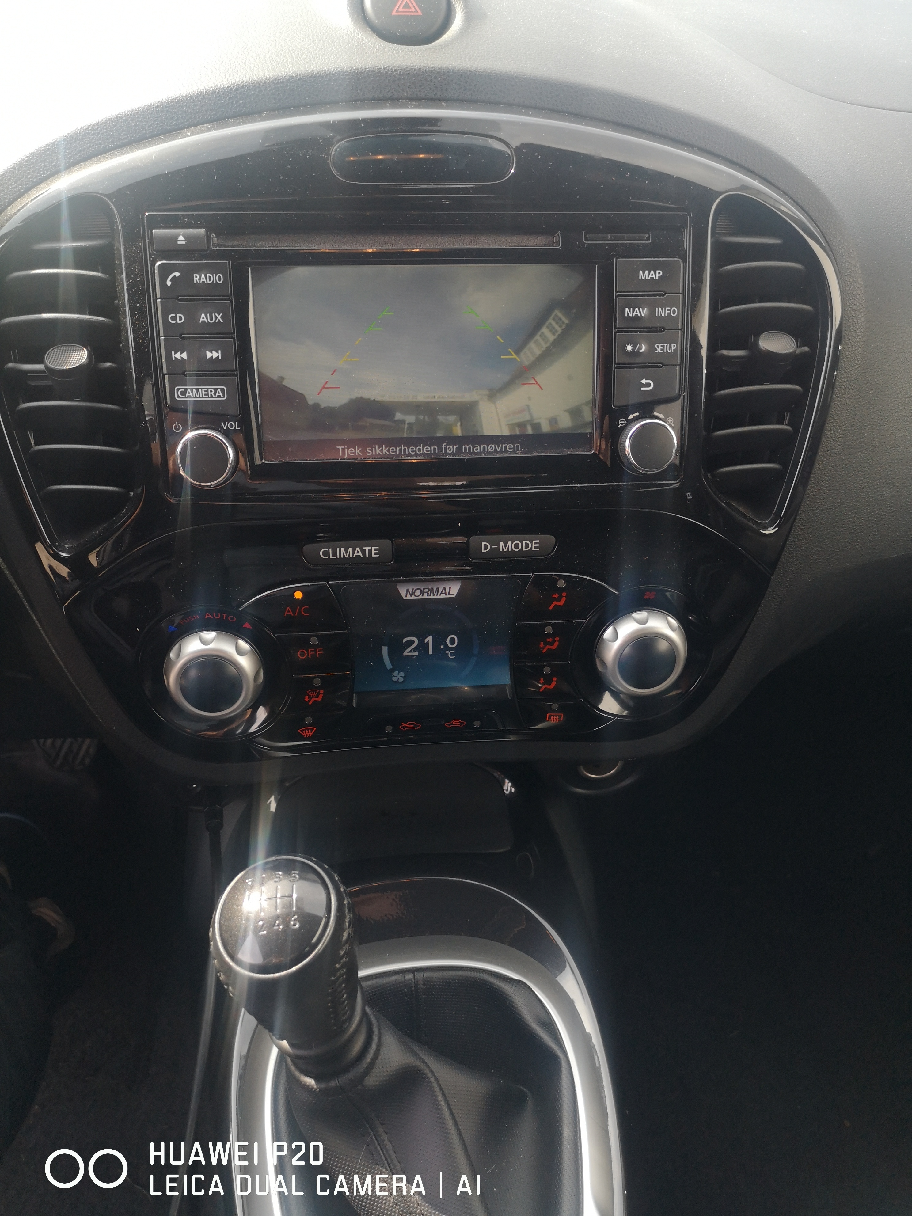 Sort Nissan Juke fra 2018