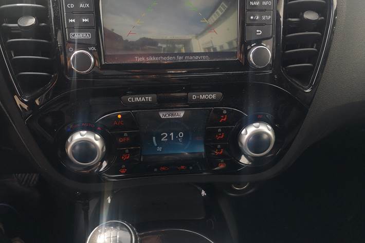 Sort Nissan Juke fra 2018