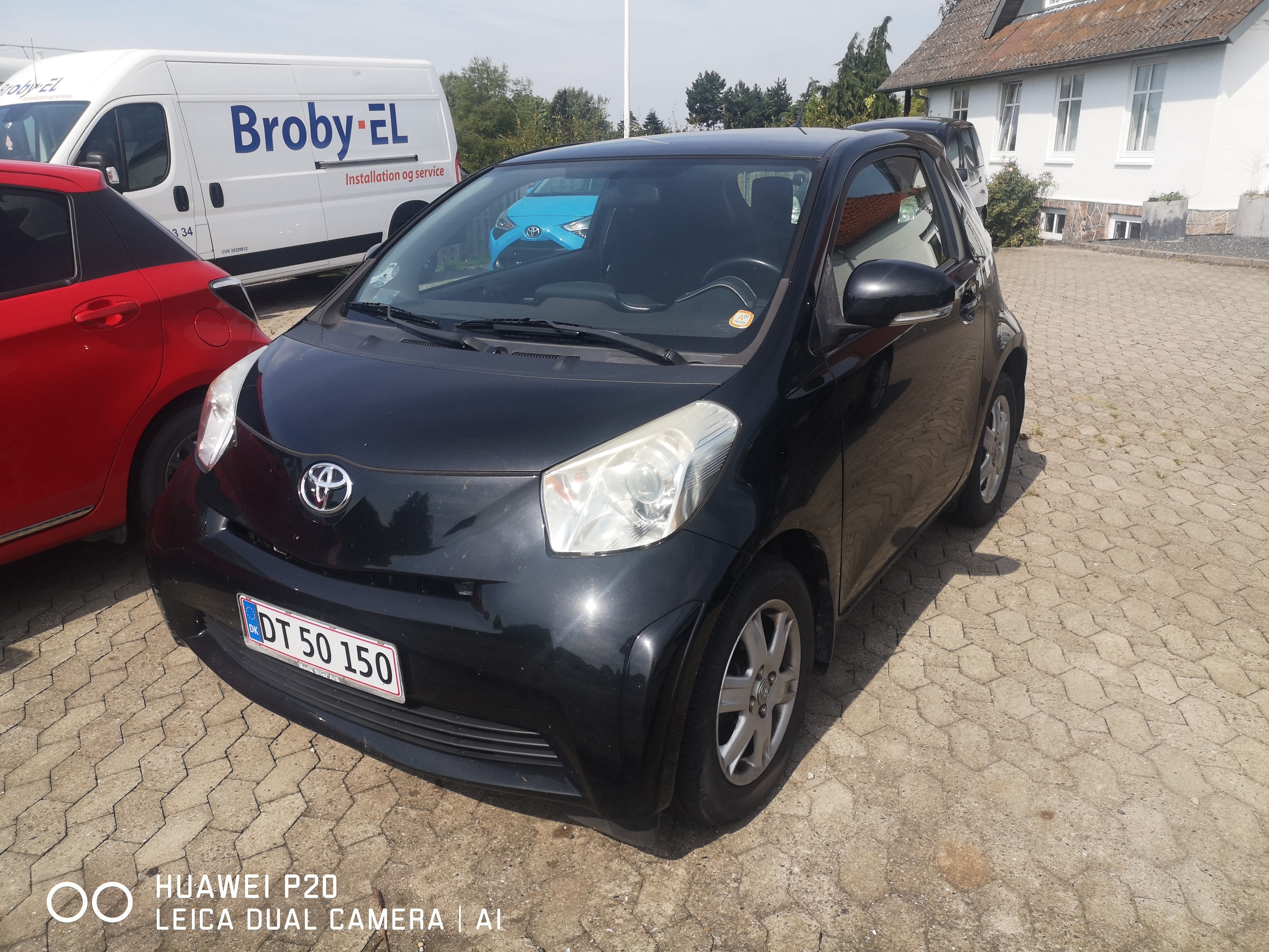 Sort Toyota iQ fra 2009