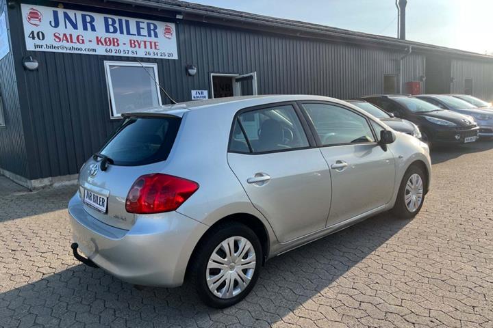undefined Toyota Auris fra 2009