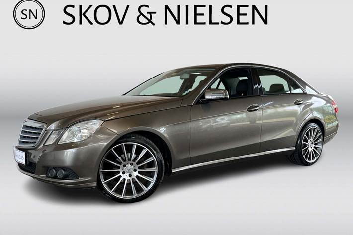undefined Mercedes E200 fra 2011