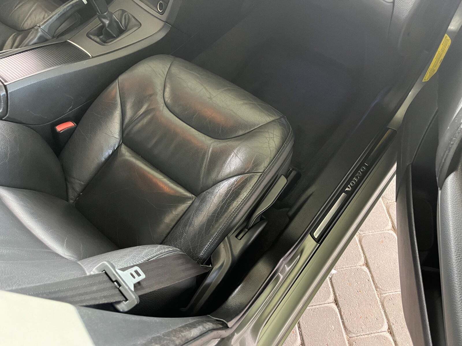 Grøn Volvo V70 fra 2007