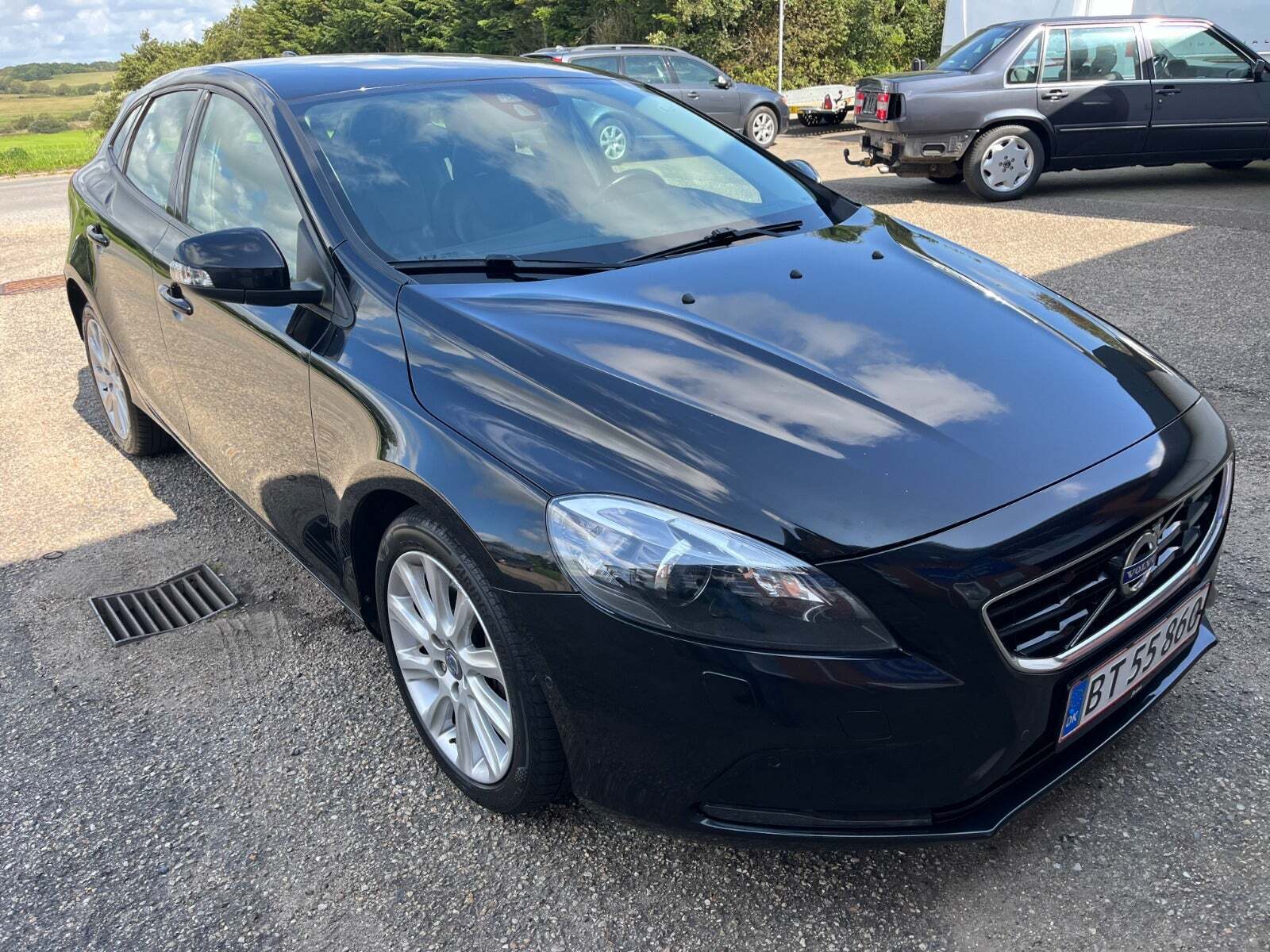 Sort Volvo V40 fra 2014