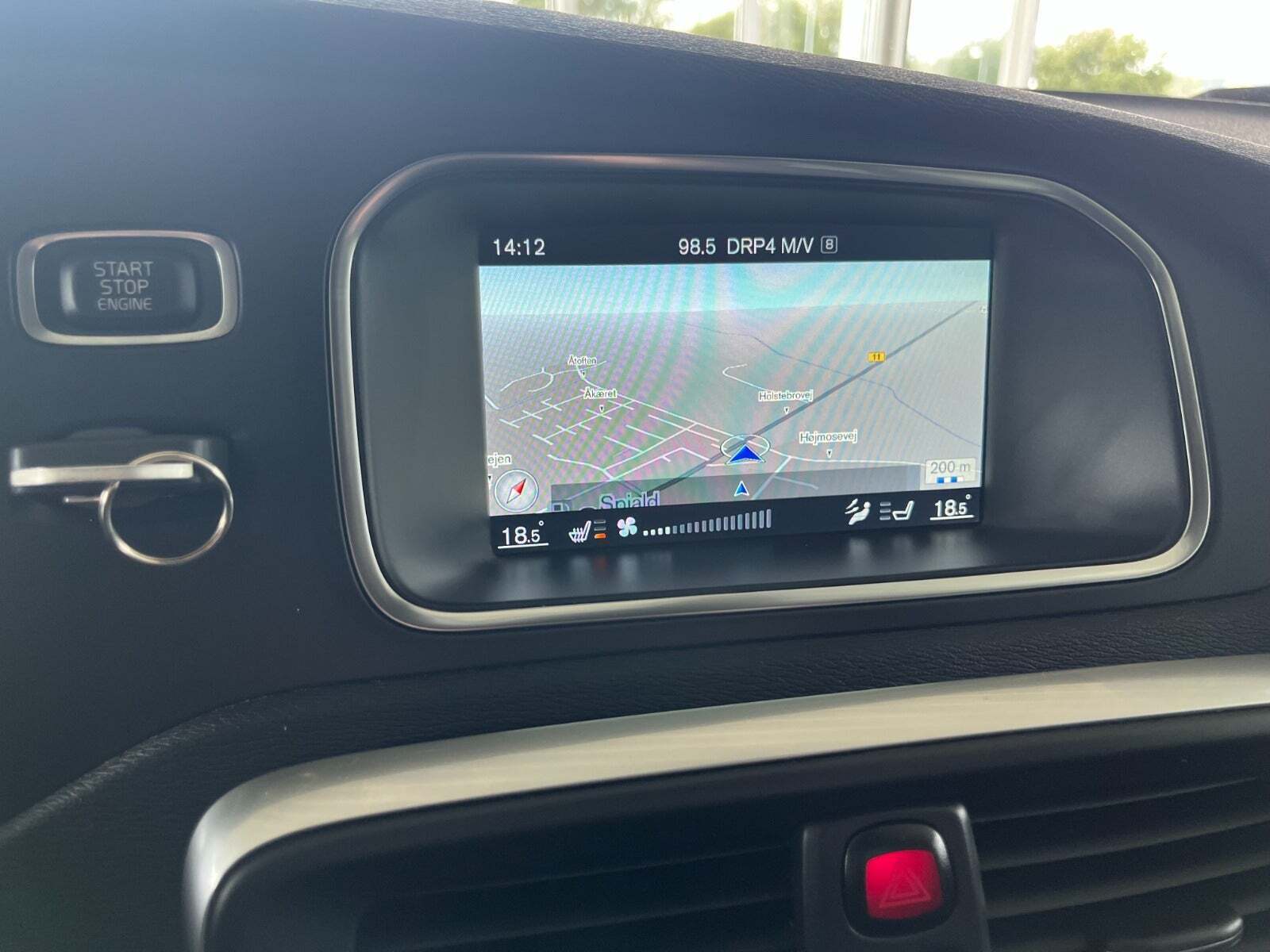 Sort Volvo V40 fra 2014