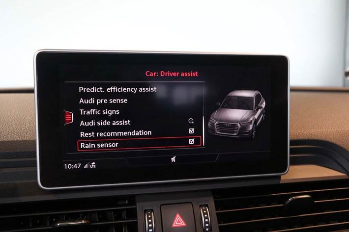 Grå Audi Q5 fra 2017