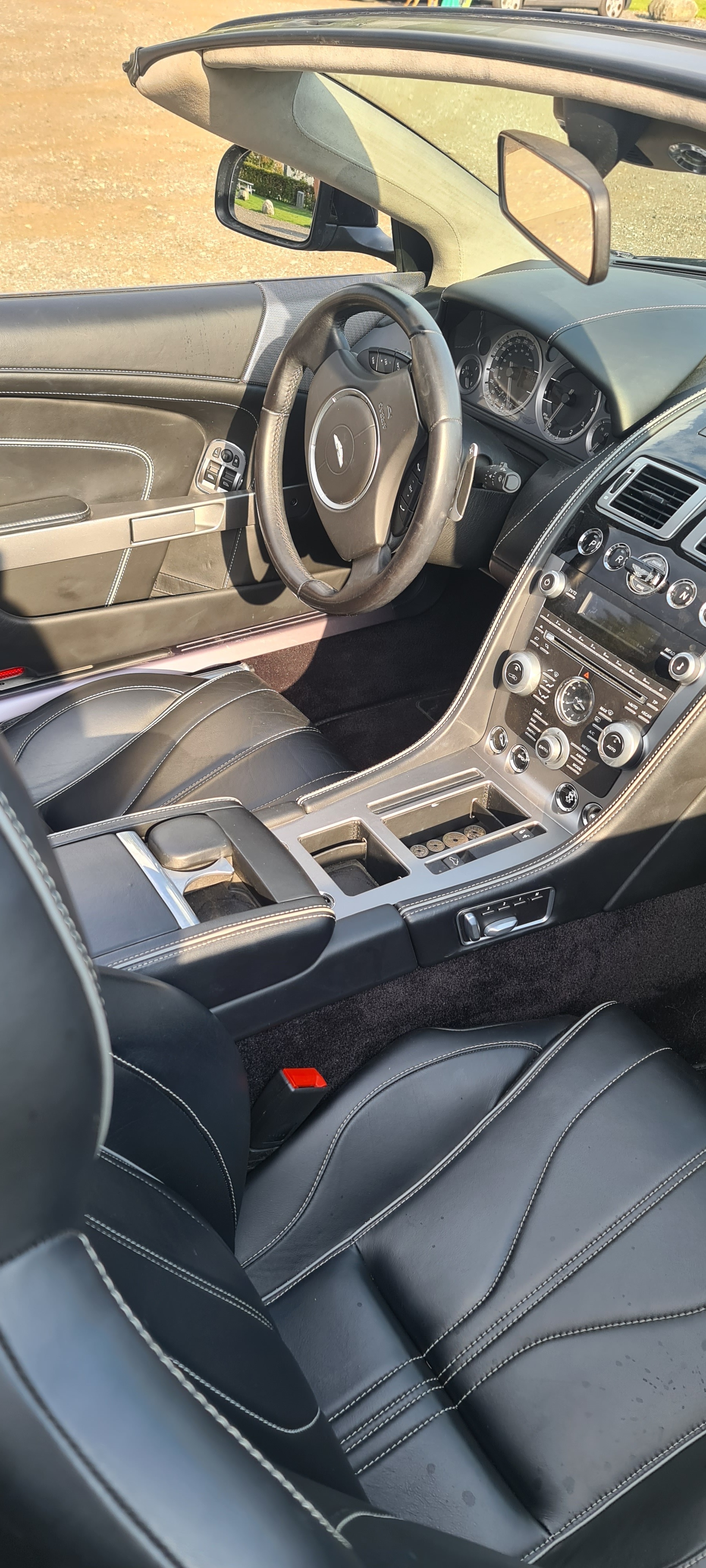 Aston Martin DB9 volante