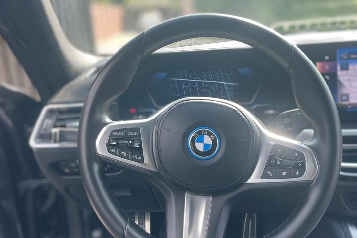 Sort BMW i4 fra 2022