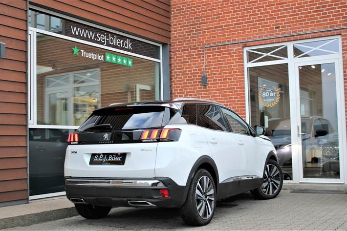 Hvid Peugeot 3008 fra 2020