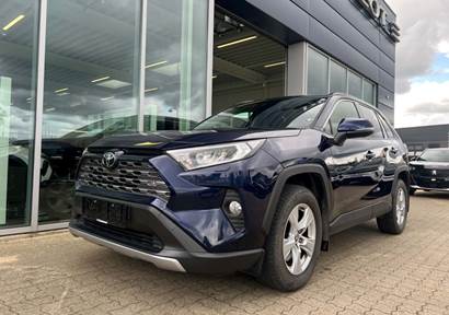 Toyota RAV4 2,0 T3 e-CVT