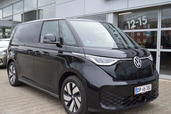 Grå VW ID.Buzz fra 2023