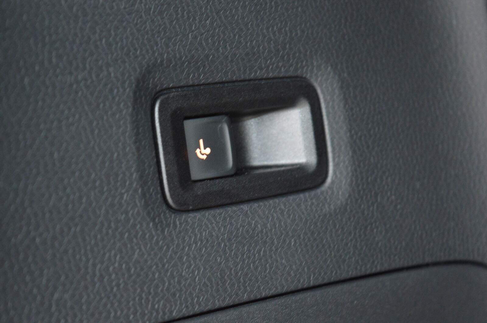 Grå VW ID.Buzz fra 2023