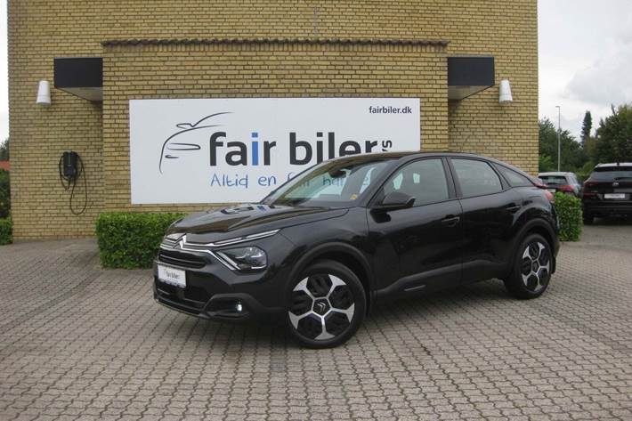 Sort Citroën C4 fra 2022 set udefra