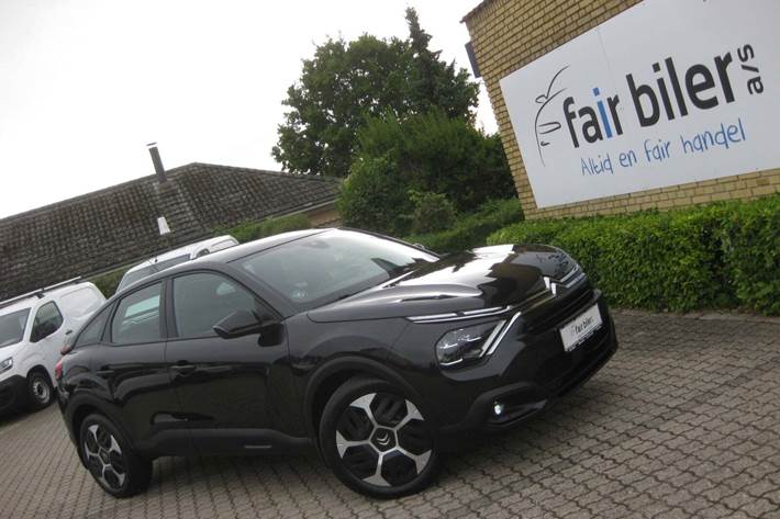 Sort Citroën C4 fra 2022