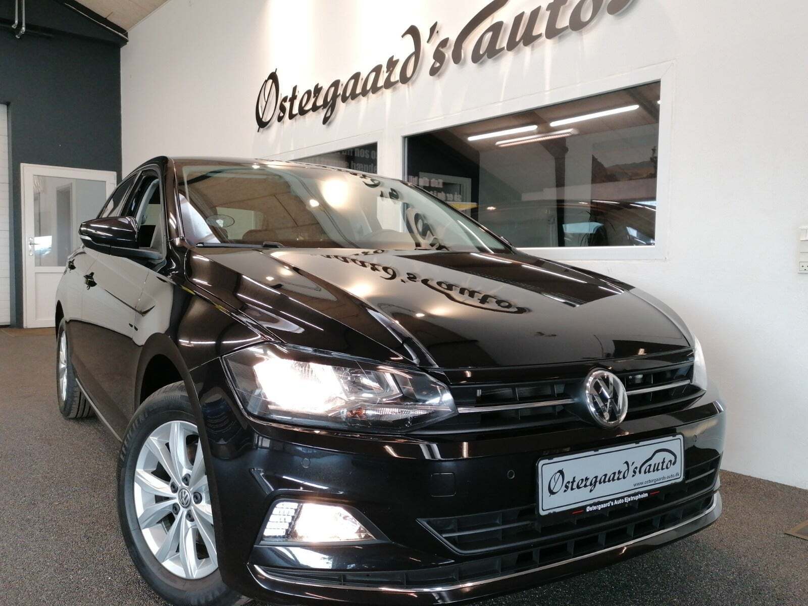 Sort VW Polo fra 2020