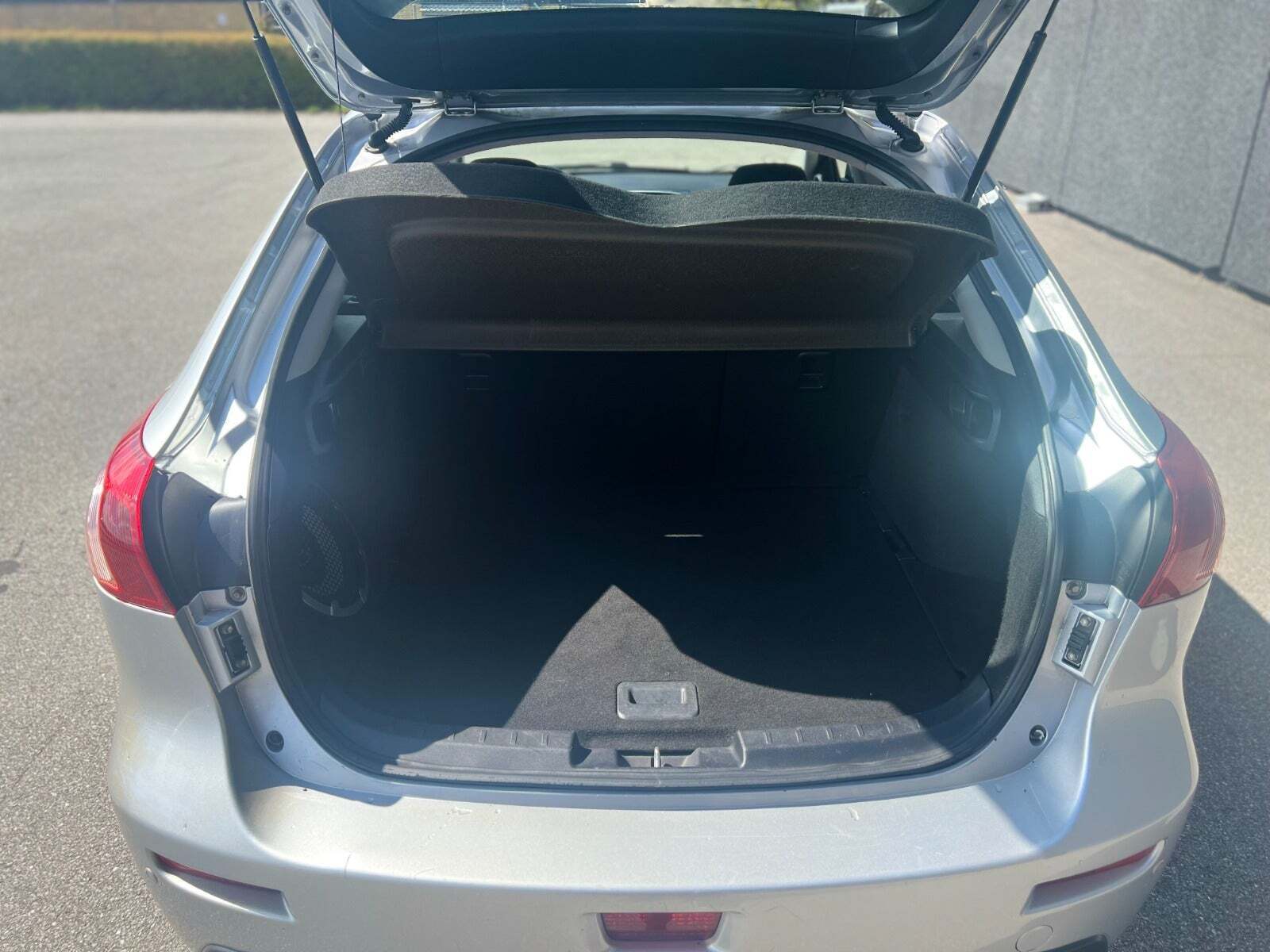 Mitsubishi Lancer 1,8 DI-D Intense CT SportBack