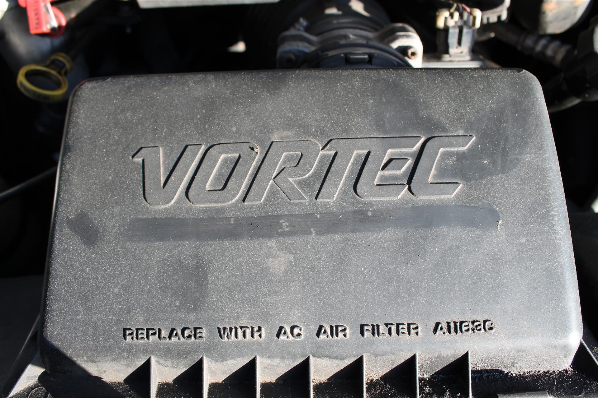 Blå Chevrolet Astro fra 1997