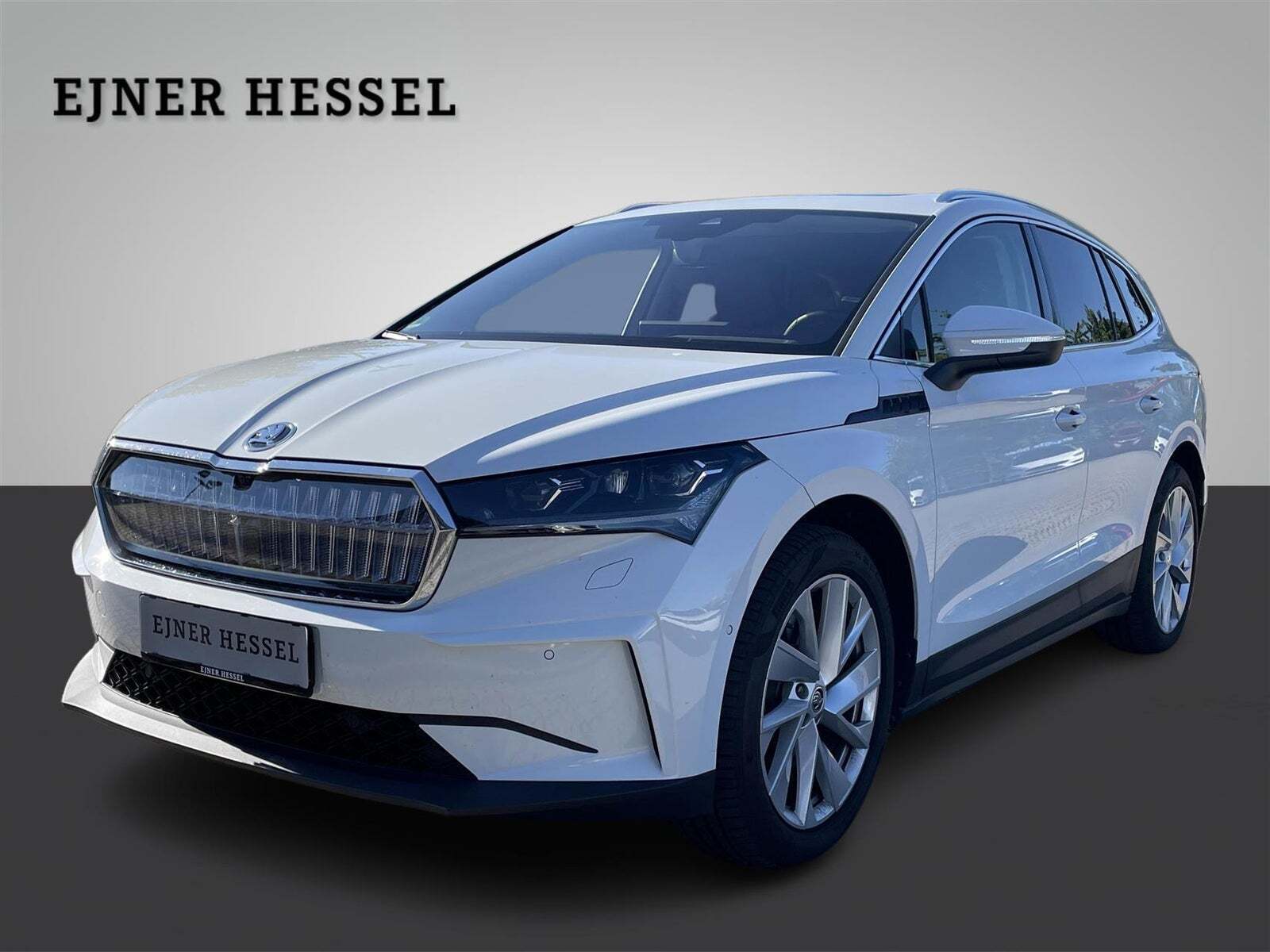 Grå Skoda Enyaq fra 2022