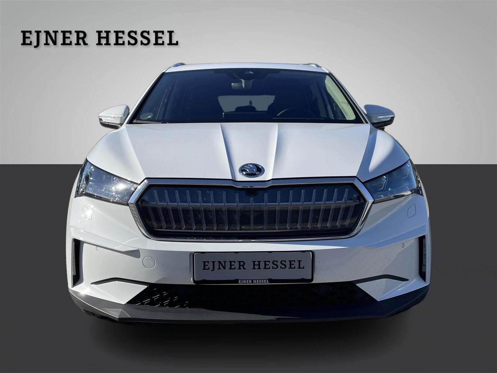 Grå Skoda Enyaq fra 2022