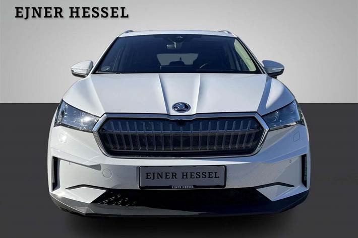 Grå Skoda Enyaq fra 2022