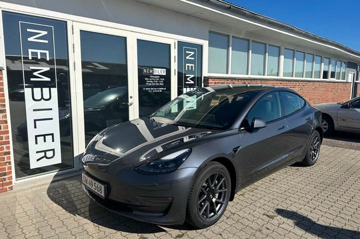 undefined Tesla Model 3 fra 2022