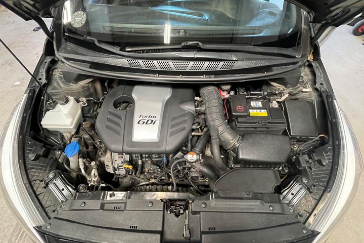 Sort Kia ProCeed fra 2014