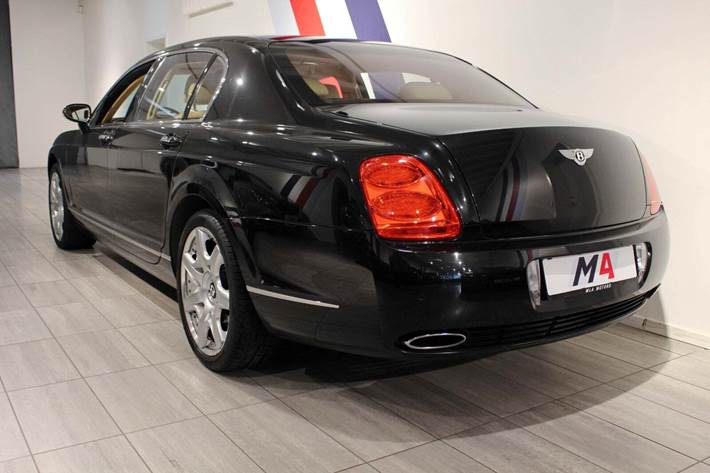 Grå Bentley Continental Flying Spur fra 2008