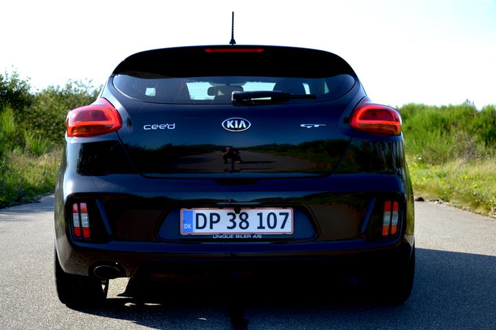 Sort Kia ProCeed fra 2014