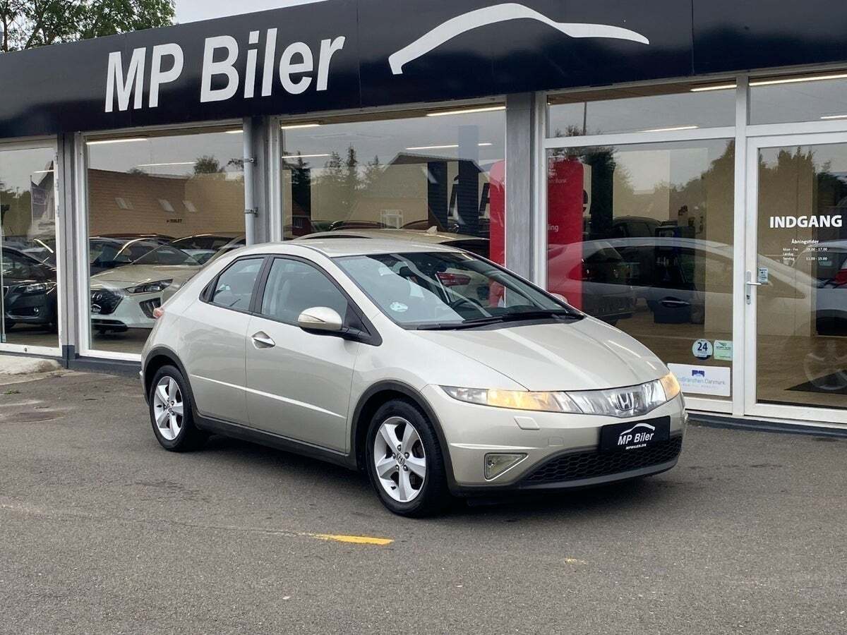 Grå Honda Civic fra 2007