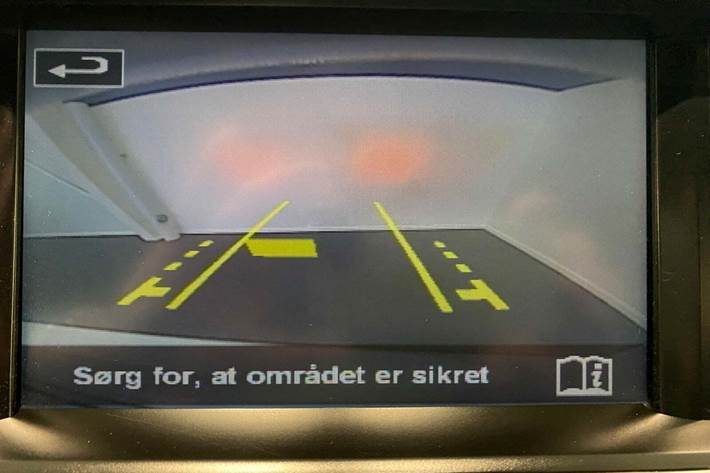 Hvid Land Rover Range Rover sport fra 2014