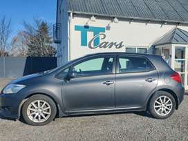 Toyota Auris 1,4 D-4D Terra