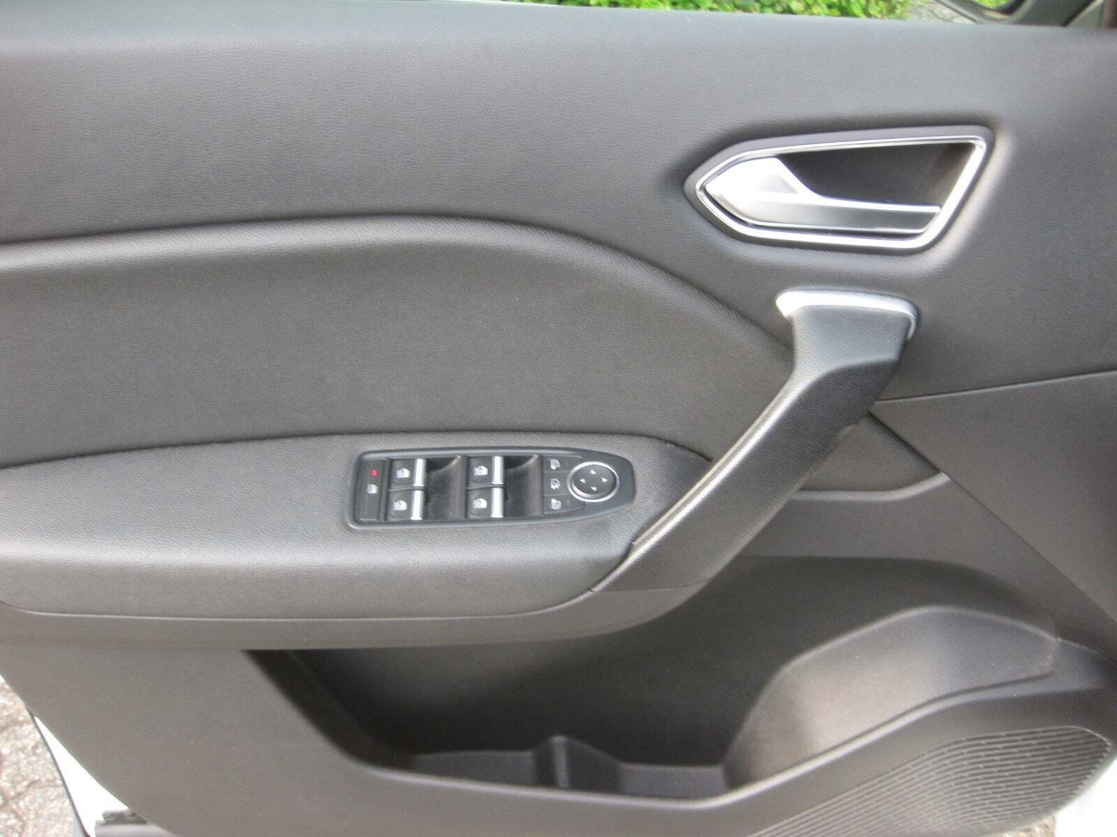 Hvid Renault Captur fra 2020