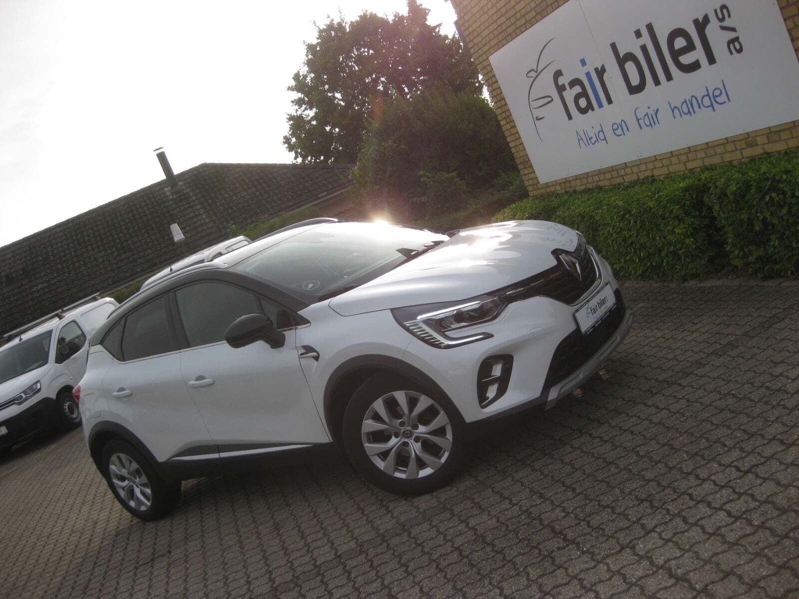 Hvid Renault Captur fra 2020