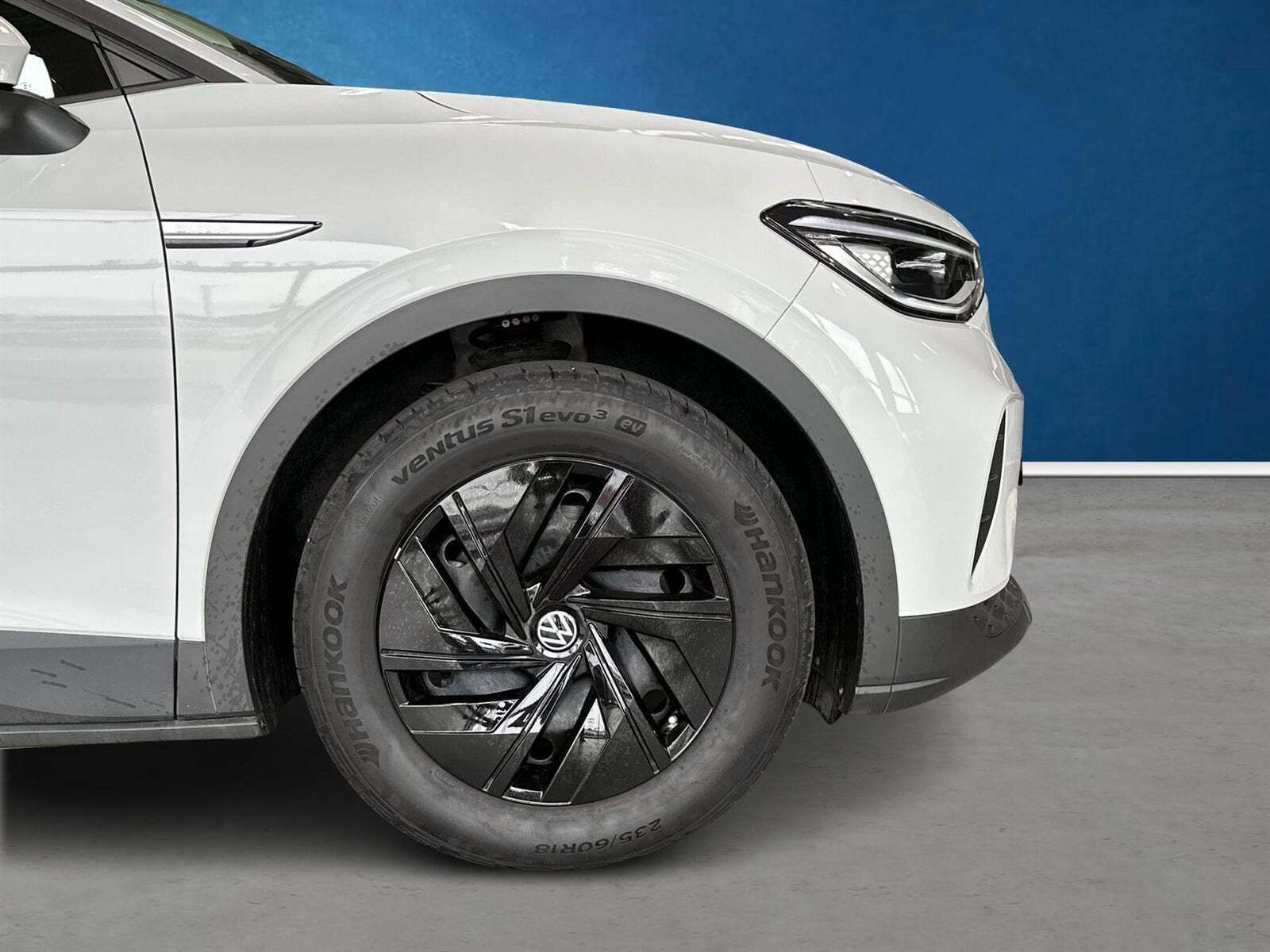 Hvid VW ID.4 fra 2021