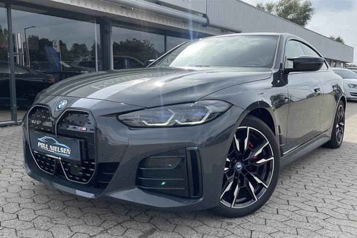 Grå BMW i4 fra 2022