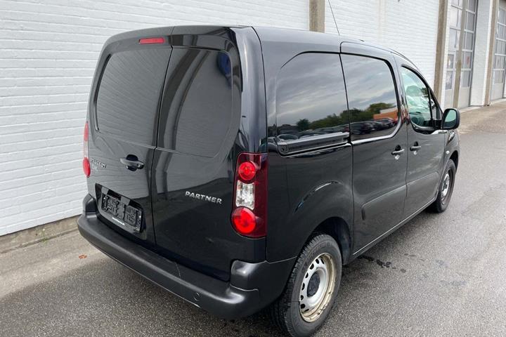 Sort Peugeot Partner fra 2018