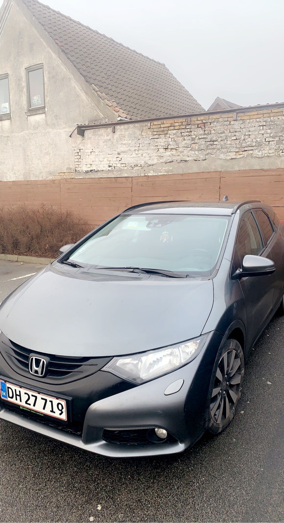 Grå Honda Civic fra 2015