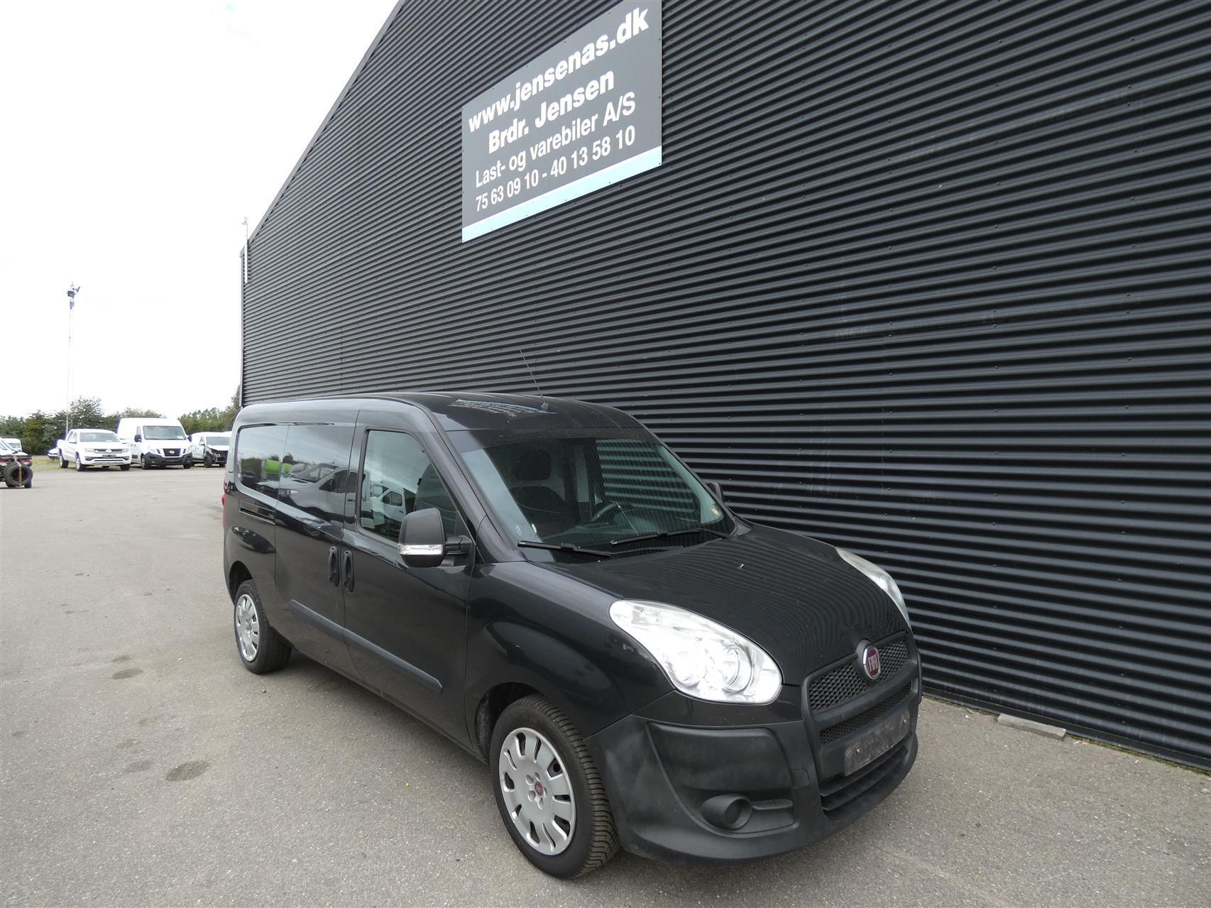 Sort Fiat Doblò fra 2013