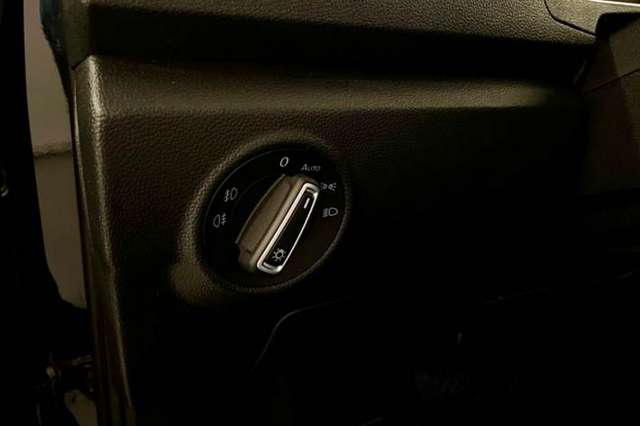 Sort VW T-Roc fra 2020