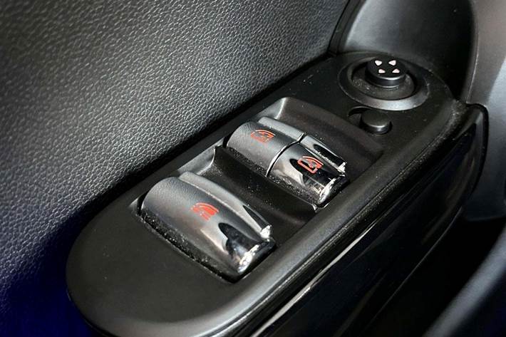 Grå Mini Cooper S fra 2019