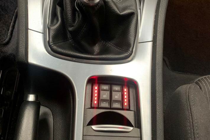 Sort Ford Mondeo fra 2012