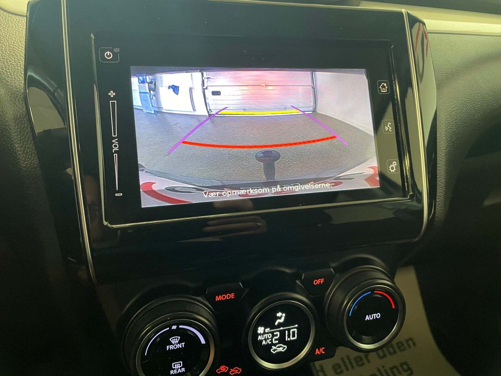 Grå Suzuki Swift fra 2017