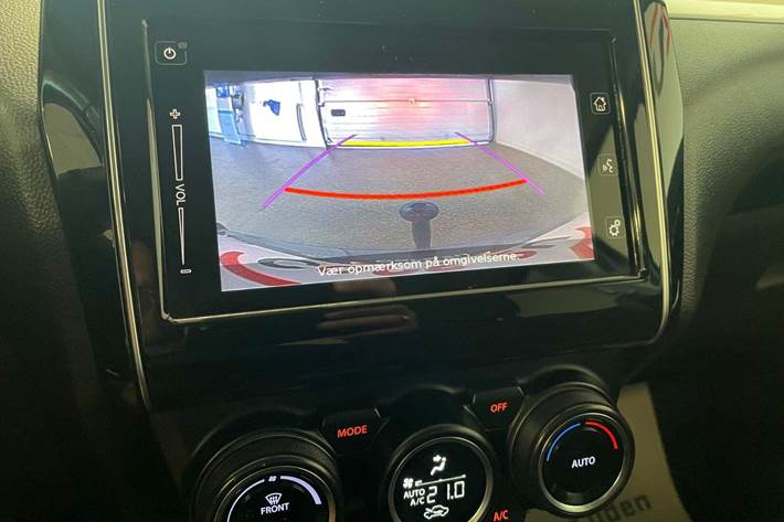 Grå Suzuki Swift fra 2017