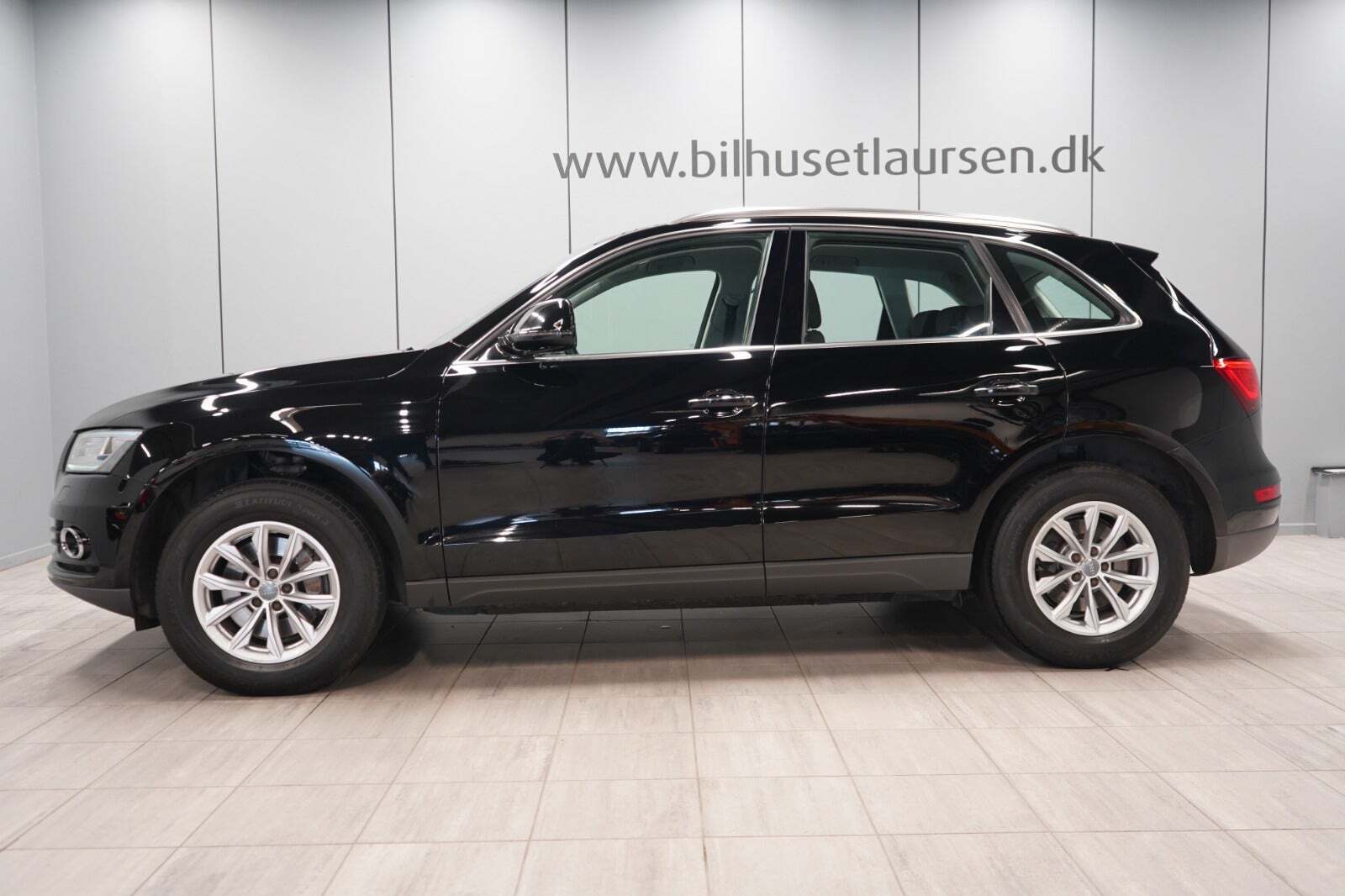 Sort Audi Q5 fra 2015