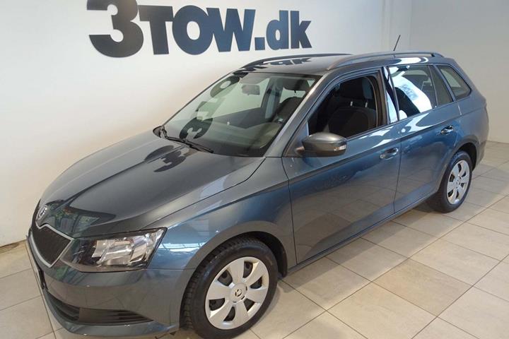 Grå Skoda Fabia fra 2017