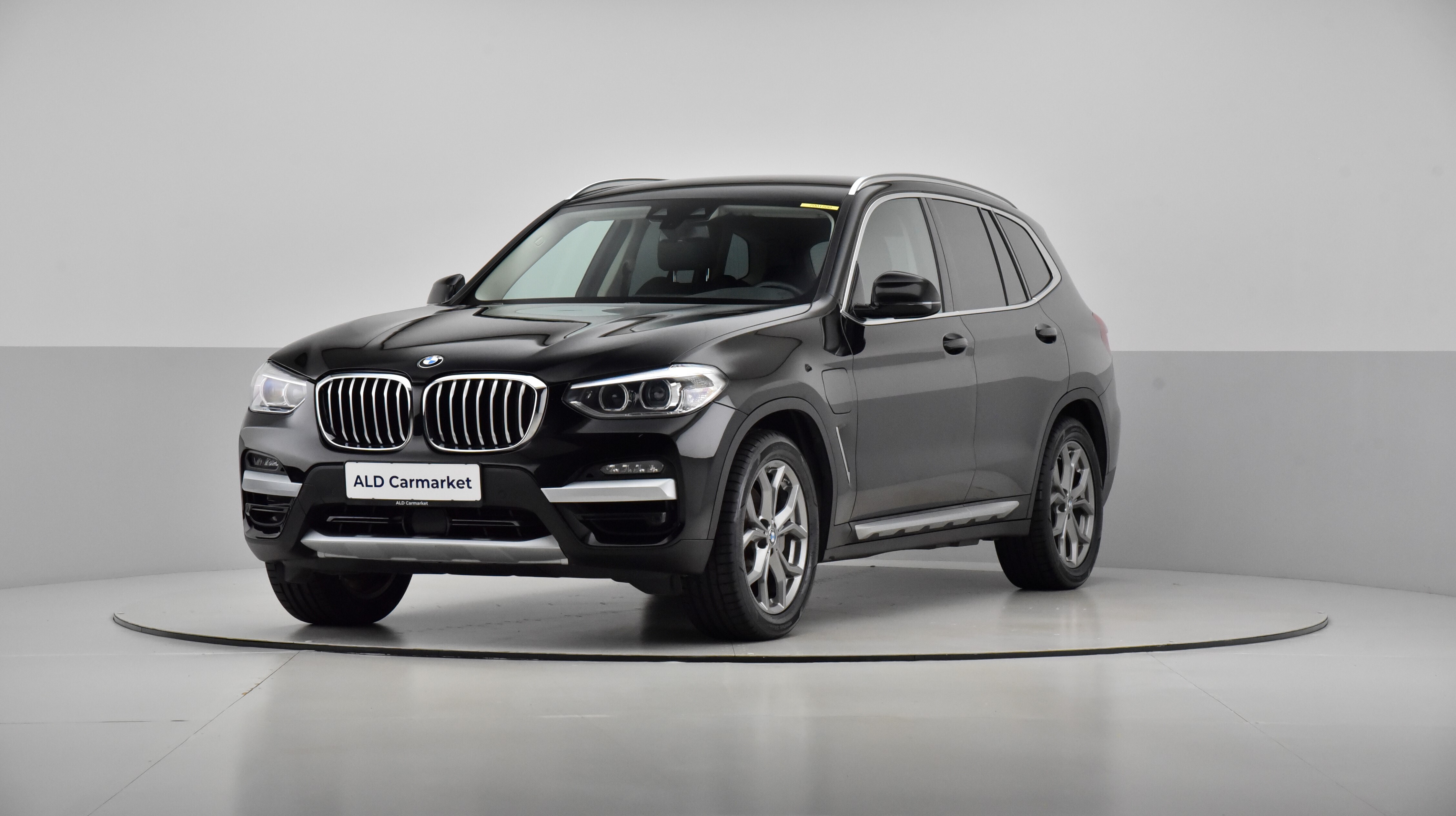 Sort BMW X3 fra 2020