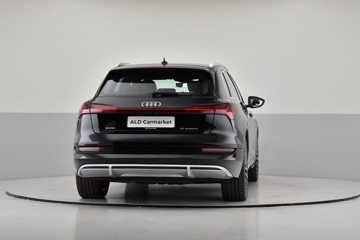 Sort Audi e-tron fra 2021