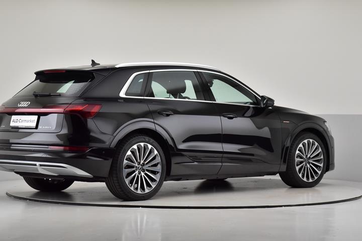 Sort Audi e-tron fra 2021